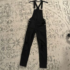Superdown Gia Denim Overalls in Black
Size: XS